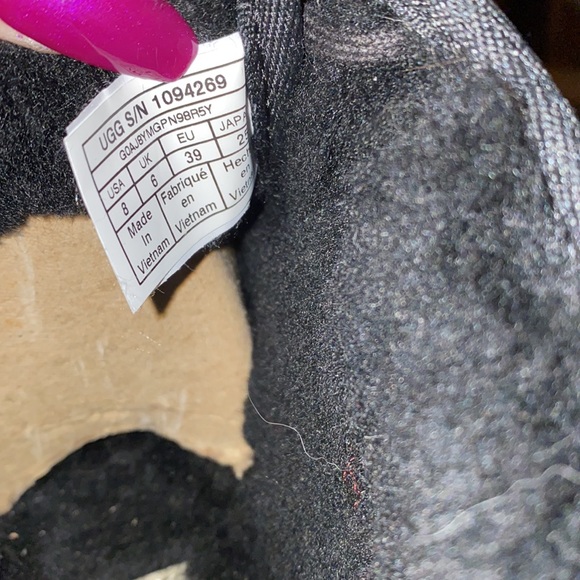 Women’s UGG NEUMEL BLACK BOOTS - Picture 11 of 14